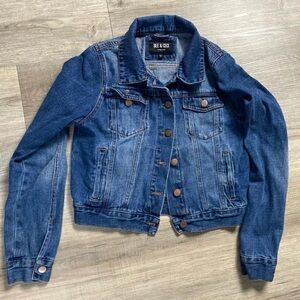BEE & CECI | Jean Jacket Size Small